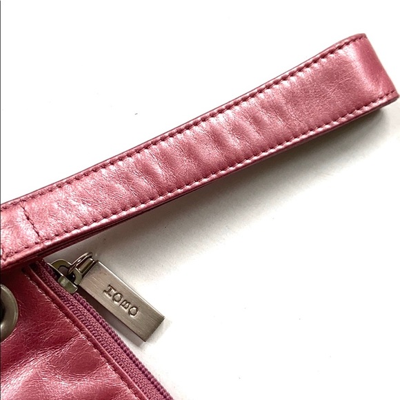 EUC HOBO International leather wristlet - Picture 2 of 8